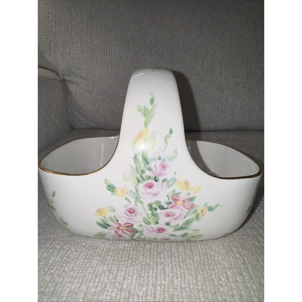Vtg Ceramic Basket Handle Floral Pastel Gold Trim 1980s 8x6” Teleflora Easter